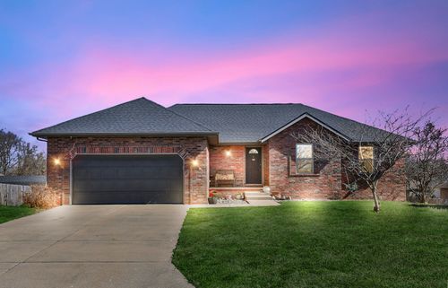 5348 Basswood Ct, Springfield, MO, 65802-5831 | Card Image