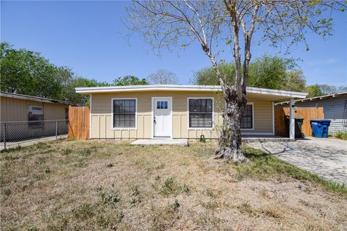 4613 Odem Dr, Corpus Christi, TX, 78415-5121 | Card Image