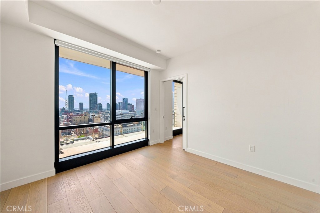 Residential Lease in Los Angeles 4