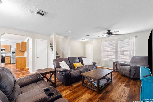 133 Creek Run, House other with 3 bedrooms, 3 bathrooms and null parking in Cibolo TX | Image 8