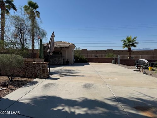 1-1905 Victoria Farms Rd, Lake Havasu City, AZ, 86404-8535 | Card Image