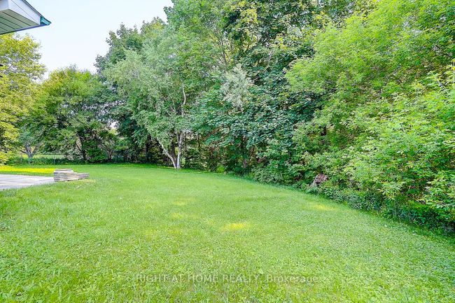2 Citadel Dr, House other with 3 bedrooms, 2 bathrooms and 2 parking in Scarborough ON | Image 4
