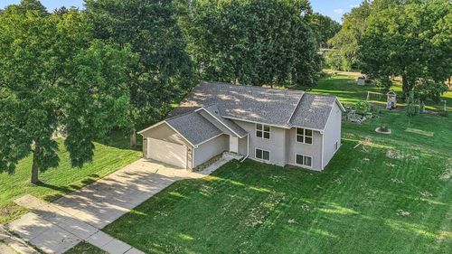 390 Meadow Lane, Columbus, WI, 53925 | Card Image