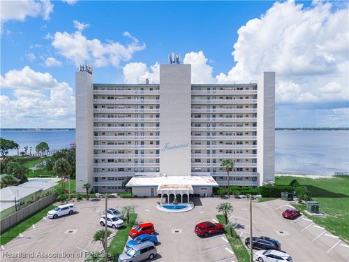 204-2131 Lakeview Dr, Sebring, FL, 33870-3196 | Card Image