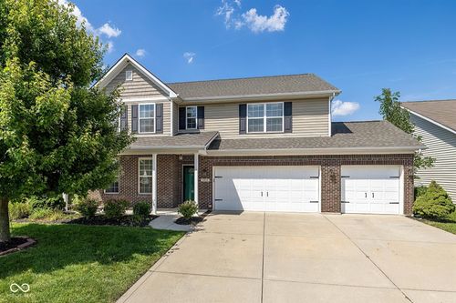 4304 Amesbury Pl, Westfield, IN, 46062-1107 | Card Image