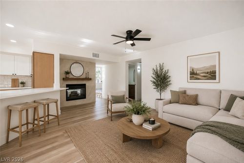 21 Megan Dr, Henderson, NV, 89074-2763 | Card Image