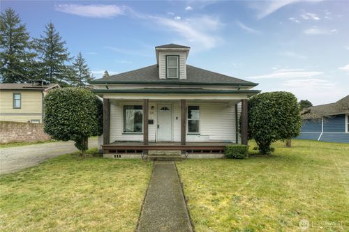 614 Yew Street, Centralia, WA, 98531 | Card Image