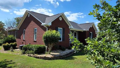 1233 Thomason Road, House other with 4 bedrooms, 3 bathrooms and null parking in Albertville AL | Image 1