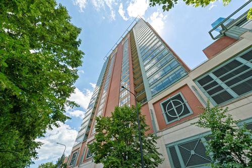 apt-1305-445 North Water St, Chicago, IL, 60611-5561 | Card Image