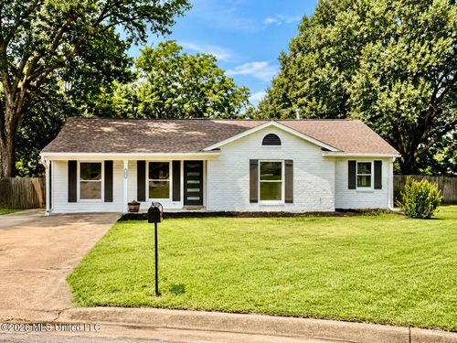 1645 Hickory Dr, Southaven, MS, 38671-3616 | Card Image