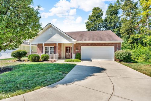 980 Blossom Ct, Greenfield, IN, 46140-9191 | Card Image