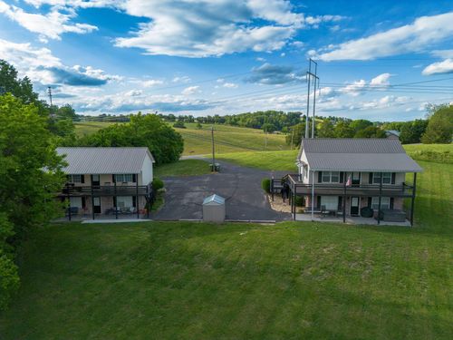 2708 Roberts Rd, Kodak, TN, 37764-1767 | Card Image
