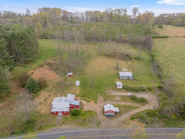 860 Floyd Hwy S, House other with 3 bedrooms, 2 bathrooms and null parking in Floyd VA | Image 71