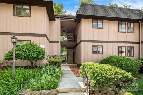 apt-d2-15 Lake Dr, Hendersonville, NC, 28739-4691 | Card Image