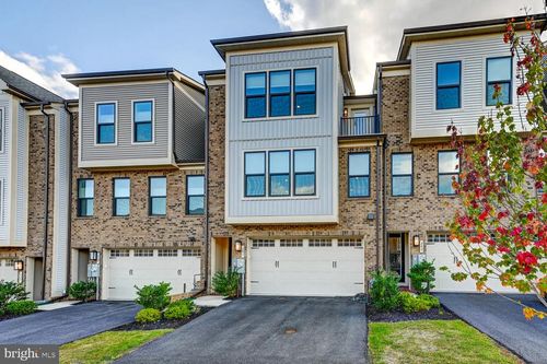 241 Hickory Hollow Ct, COCKEYSVILLE, MD, 21030-1495 | Card Image