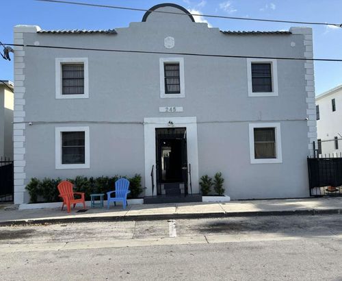 4-245 Nw 32nd St, Miami, FL, 33127 | Card Image