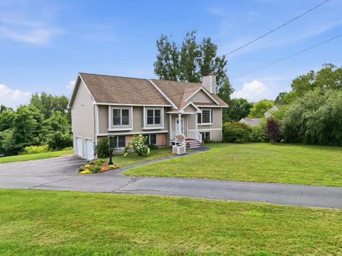 42 Mason Ave, Pembroke, NH, 03275-1152 | Card Image