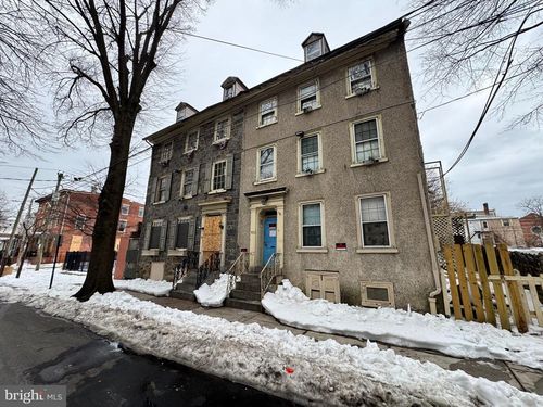 703 N West St, WILMINGTON, DE, 19801-1523 | Card Image