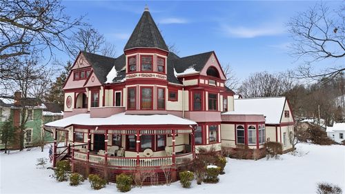 160 Cuyler St, Palmyra, NY, 14522-1402 | Card Image