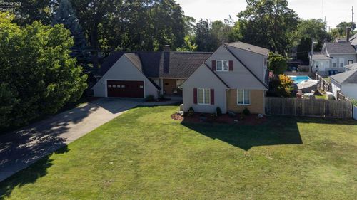 612 Harrison St, Port Clinton, OH, 43452-2118 | Card Image