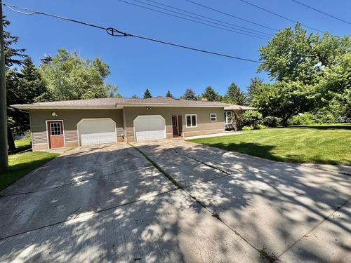 300 E Lyon St, Minneota, MN, 56264-9659 | Card Image