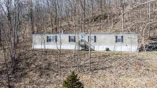 9170 Quicks Run Rd, Vanceburg, KY, 41179-7055 | Card Image