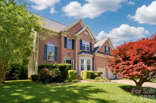 10930 Wyndham Pointe Dr, Charlotte, NC, 28213-4127 | Card Image