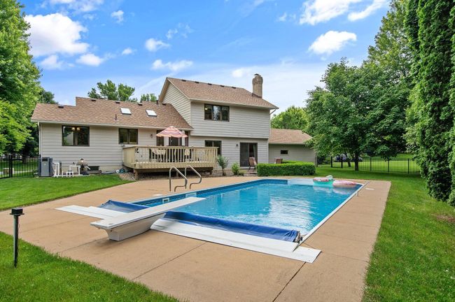 4731 Hazeltine Ln, House other with 4 bedrooms, 3 bathrooms and null parking in Eagan MN | Image 48