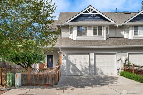 170 Nw Dogwood St, Issaquah, WA, 98027 | Card Image