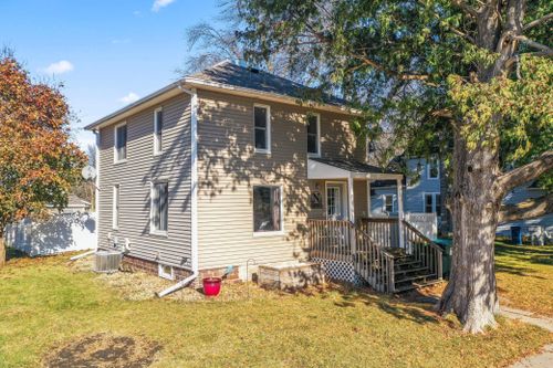 200 1st Street Ne, Hayfield, MN, 55940 | Card Image