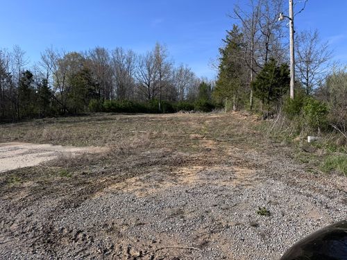 2915 Green Street Rd, Centralia, IL, 62801-8705 | Card Image