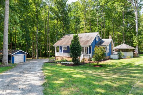2311 Falls Dr, Chapel Hill, NC, 27514-9647 | Card Image