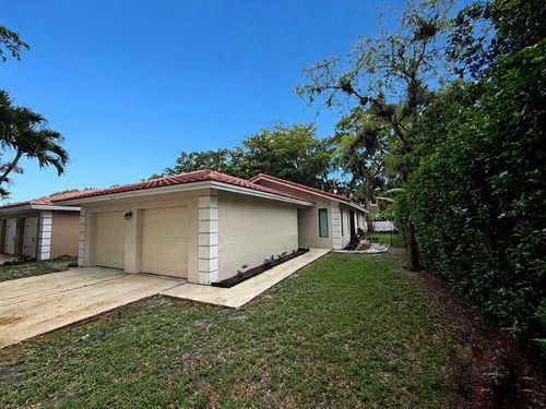 1512 Nw 93rd Ter, Coral Springs, FL, 33071-6045 | Card Image