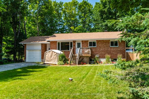 16 Mundy Ave, Tiny, ON, L9M0B5 | Card Image