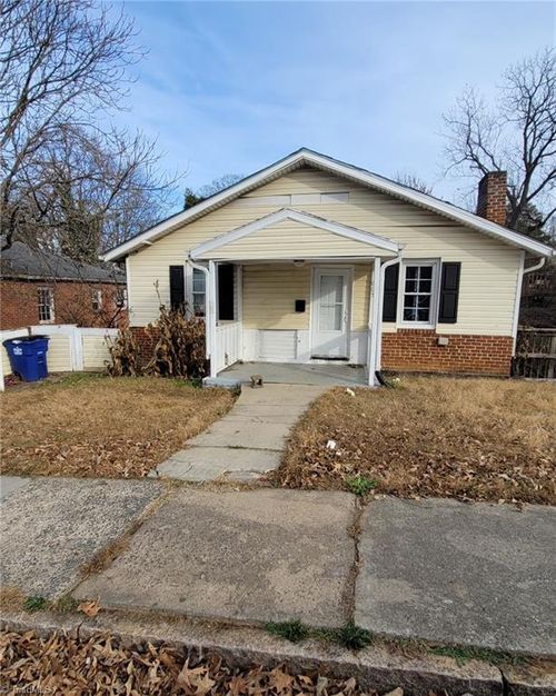 605 N Dunleith Ave, Winston Salem, NC, 27101-3373 | Card Image