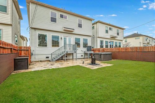 334 Yale Oaks Ln, Houston, TX, 77091-2550 | Card Image