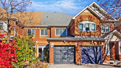 6901 Apex Crt, House attached with 3 bedrooms, 3 bathrooms and 3 parking in Mississauga ON | Image 1