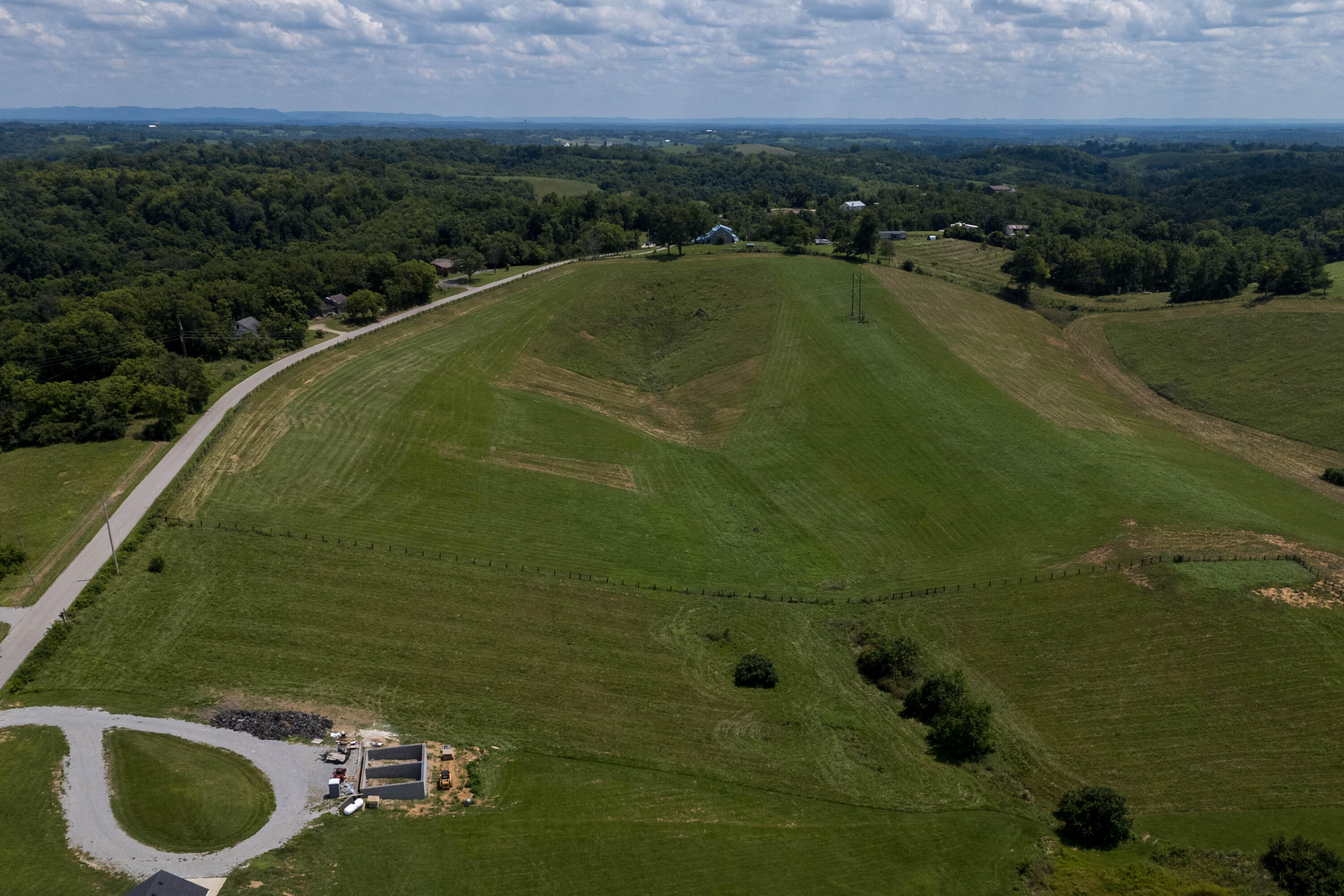 Land in Winchester 5