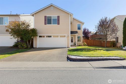 2459 Sw Siskin Cir, Port Orchard, WA, 98367-6210 | Card Image