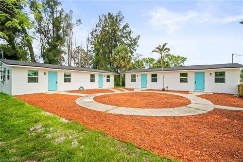 2316 Bayside St, NAPLES, FL, 34112-4822 | Card Image
