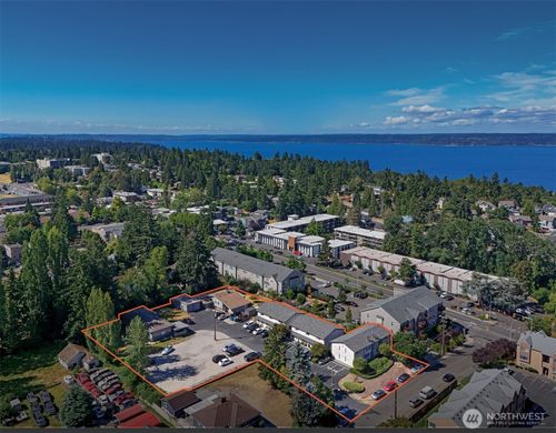 1031 1045 Sw 122nd Street, Seattle, WA, 98146 | Card Image