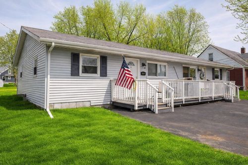 a-210 Locust St W, Three Oaks, MI, 49128-1230 | Card Image