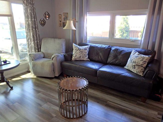 5010 44 Avenue, House other with 3 bedrooms, 1 bathrooms and 2 parking in Vermilion AB | Image 17