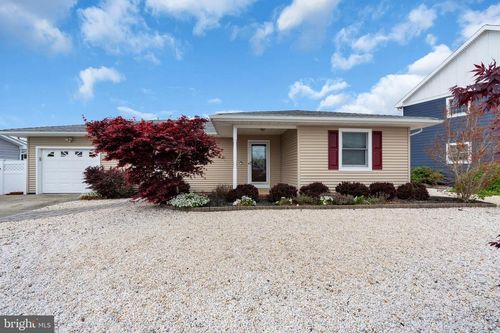 1203 Penguin Ct, FORKED RIVER, NJ, 08731-5503 | Card Image