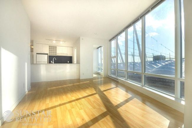 1803 - 111 W Georgia Street, Condo with 2 bedrooms, 0 bathrooms and 1 parking in Vancouver BC | Image 13