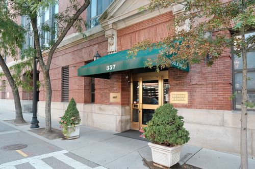 516-357 Commercial St, Boston, MA, 02109-1238 | Card Image