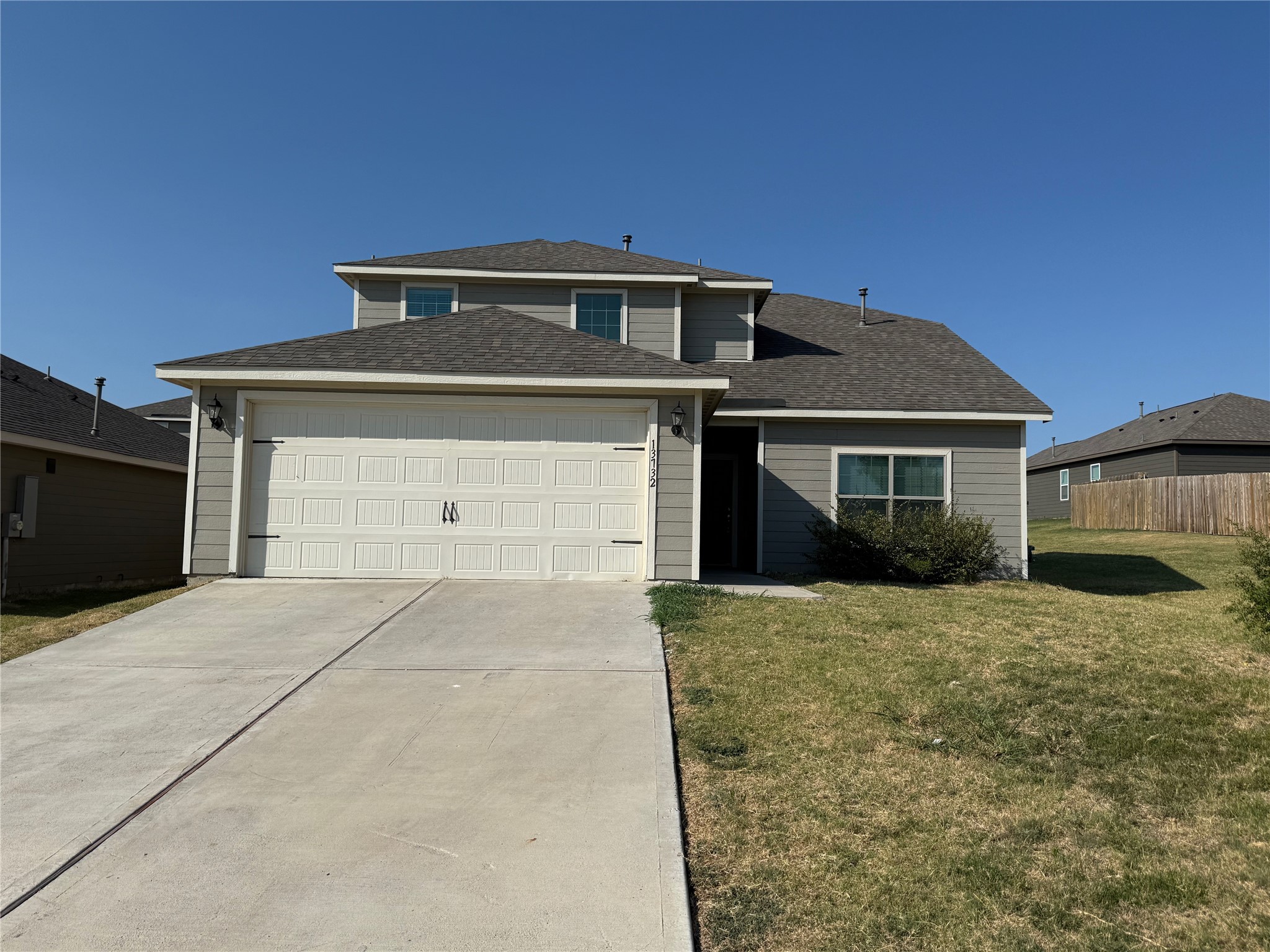 Residential Lease in Ponder 2