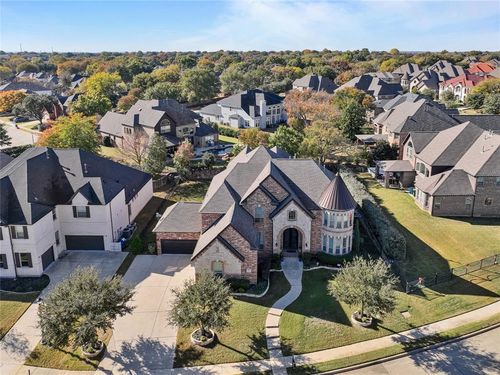 2609 Winding Path Way, Flower Mound, TX, 75022 | Card Image