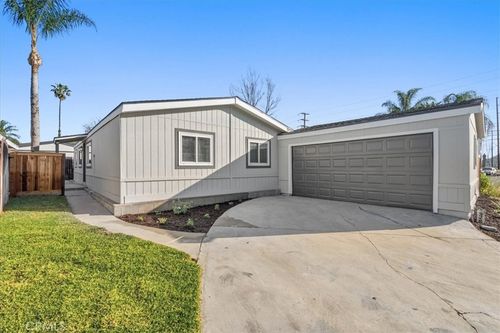82-700 E Washington, Colton, CA, 92324 | Card Image