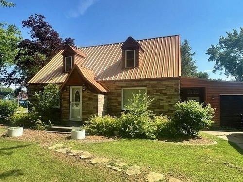 301 W Butternut St, ABBOTSFORD, WI, 54405-9513 | Card Image
